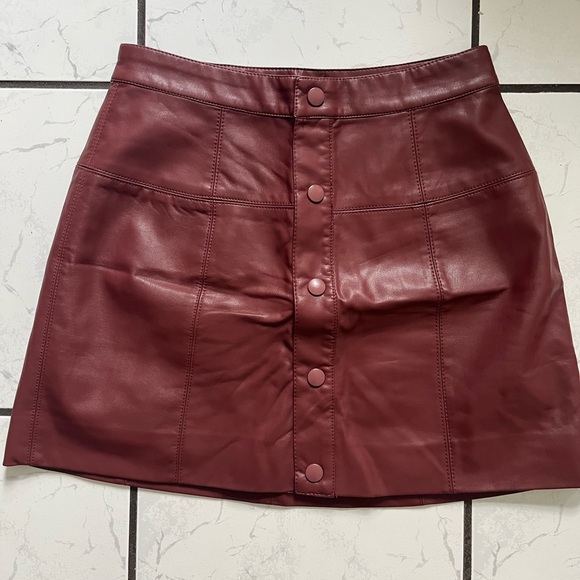 Free People faux leather mini skirt NWT - Picture 3 of 5